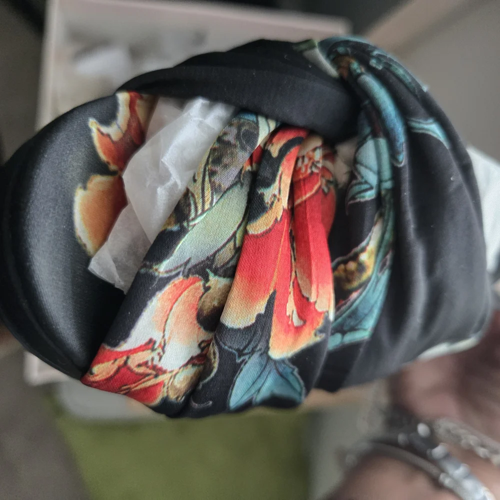 Chinese Laundry Flory Geisha Print Heels - Picture 6 of 15